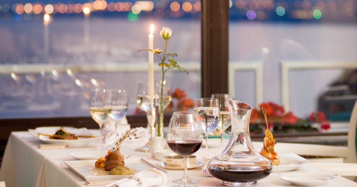 Fine restaurant dinner table